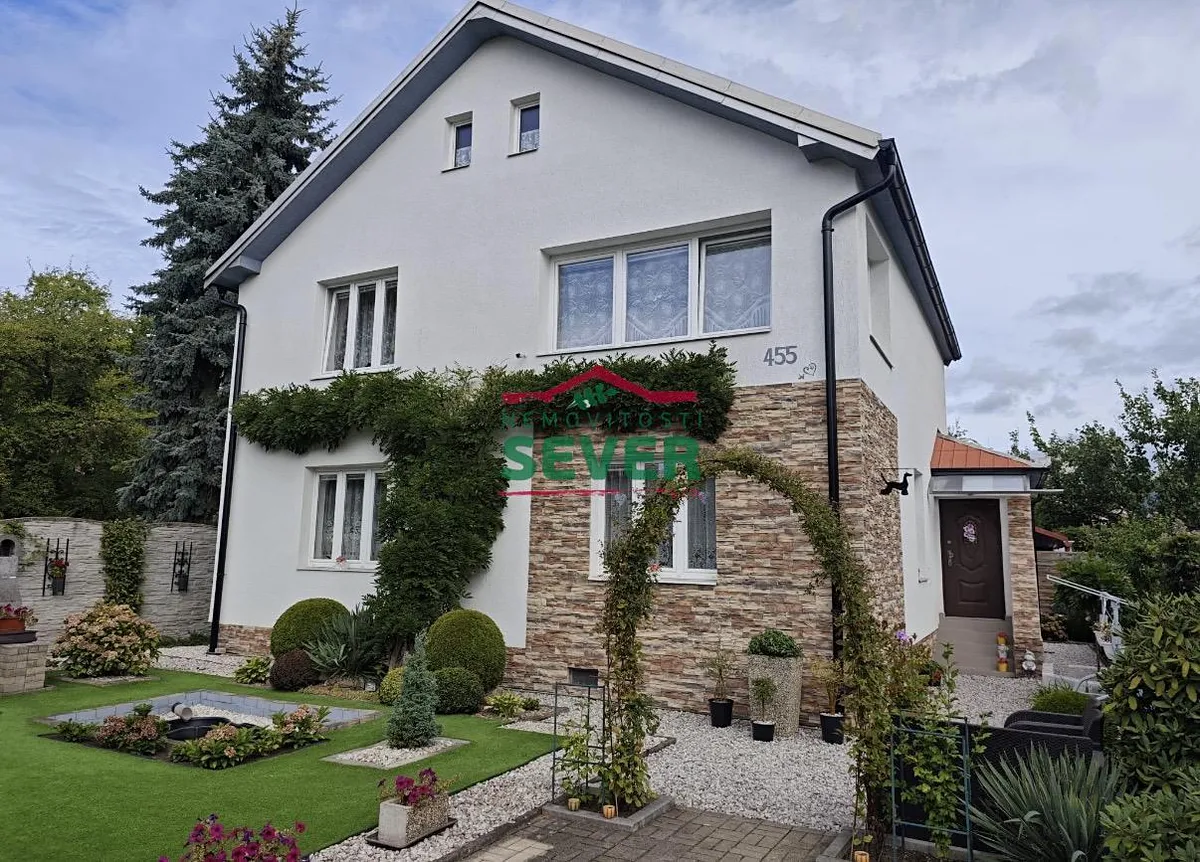 Prodej rodinného domu 200 m², pozemek 318 m²